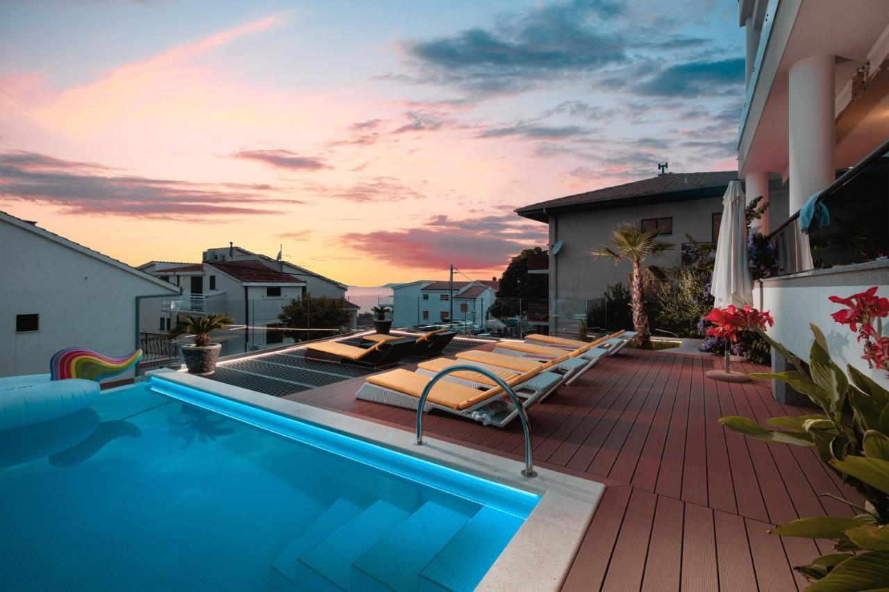Villa Gg Podstrana Bagian luar foto