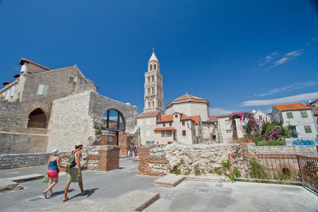 Villa Gg Podstrana Bagian luar foto