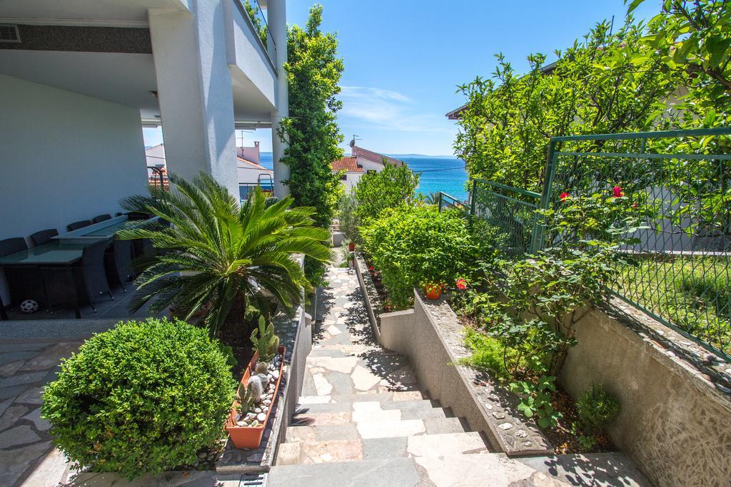 Villa Gg Podstrana Bagian luar foto