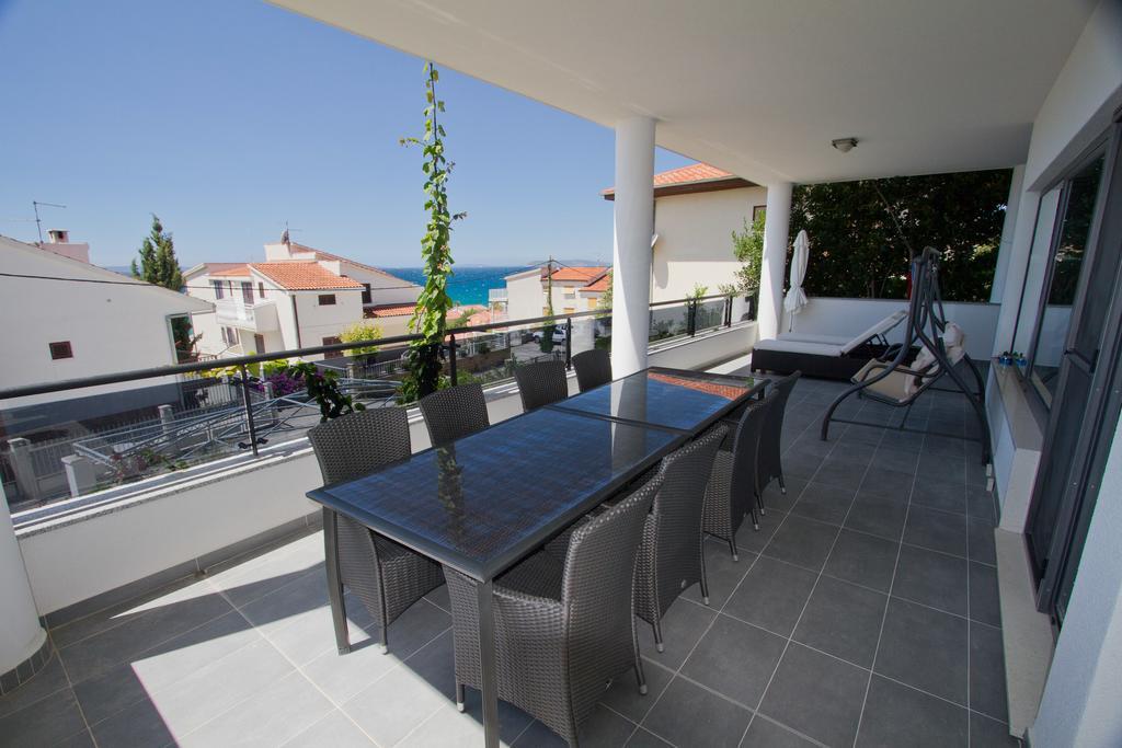 Villa Gg Podstrana Bagian luar foto