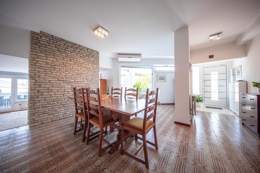 Villa Gg Podstrana Bagian luar foto